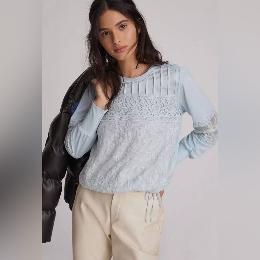 Anthropologie Tiny Women’s Light Blue Romantic Lace Long Sleeve Blouse Small